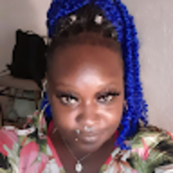 Meet your Posher, Shari - Picture 1 of 1